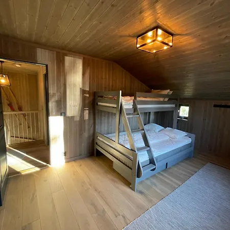 Tatil Evi - Ny Og Flott Pa Budalstolen *